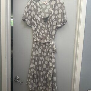 Pretty Woman Dress sz 8- Flirty & Feminine- Handkerchief Hem-